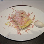 リストランテクロディーノ - パルミジャーノチーズのシフォンケーキ　モルタデッラと燻製の香りのクリーム