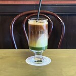 リロ珈琲喫茶 - グリーンティラテエスプレッソ