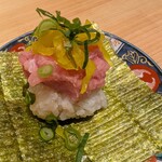 ニューサカナヤキオ - 【トロたく握ら鮨】