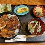 炭火焼うなぎ 東山物産 - 