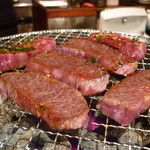 焼肉マル - ☆ジュージュー焼き焼き致しましょう☆