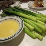 Wolfgang's Steakhouse by Wolfgang Zwiener - 蒸したアスパラ