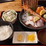 海鮮問屋 三宮 セリ壱 - ■海鮮問屋のお造り定食
