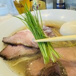 宍道湖しじみ中華蕎麦 琥珀 - 