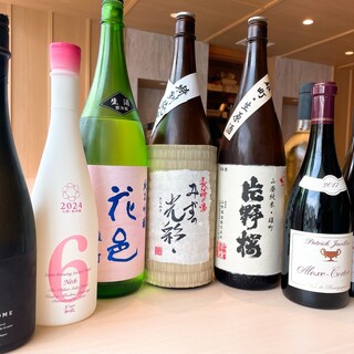 厳選された日本酒やワインと熟成鮨が織りなす絶妙なハーモニー