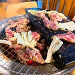 地鶏食堂じん. - 