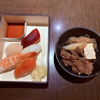 ブッフェアンドカフェ スロープサイドダイナー ザクロ - 