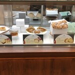 クレソン リバーサイド ストーリー 旧軽井沢 - どれもおいしいに違いないけど、お腹いっぱい