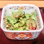 ぬる燗佐藤 - 海老と穴子 天丼 900円 のサラダ