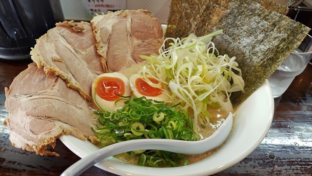 メーカー直売所 博多豚骨うまか丸 - 本厚木/ラーメン | 食べログ シングルカード