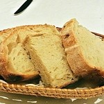 オステリア・オ・ジラソーレ - 自家製パン
