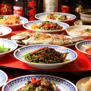 You can choose from 60 types of authentic Cantonese cuisine.