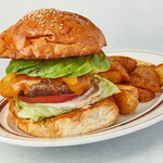 アボカドチーズバーガー