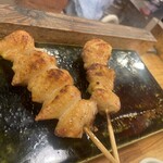 焼鳥 古友里 - ぼんじり〜！脂ノリノリ！中の軟骨の歯応えも旨味〜
