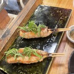 焼鳥 古友里 - 梅しそつくね！危険です！噛んだ瞬間肉汁溢れ出まくり！美味しさハンパないよ〜〜♡