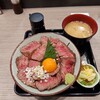 福井肉食堂 くるふ駅店