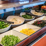 ピッツェリア アモリーノ - サラダバーも充実！