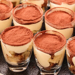 ピッツェリア アモリーノ - 豊富なデザート