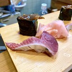 喜与すし - かつお、ホタルイカ