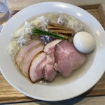 宍道湖しじみ中華蕎麦 琥珀 東京本店 - 
