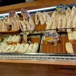 どんぐり - メニュー陳列棚