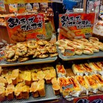 どんぐり - メニュー陳列棚