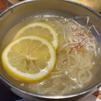 焼肉 いのうえ 吉祥寺店 - 〆の冷麺（選択で冷麺、クッパ、またはライススープ）