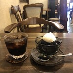 あぶり珈琲 - アイスコーヒー 720円（税込）＋珈琲ゼリーセット 500円（税込）