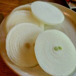 炭焼地鶏 山蔵 - 玉ねぎ