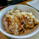 炭焼地鶏 山蔵 - 炊き込みご飯