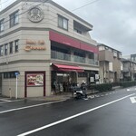 ベーカリー・カフェ・クラウン - 