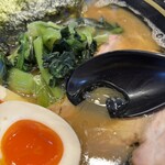 八代目 麺家 あくた川 - 脂多め