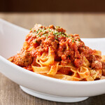 ナンバーエイト ピッツェリア - フェットチーネのボロネーゼ