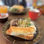 CAFE ハレトクモリ - 