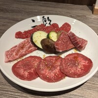 焼肉&手打ち冷麺 二郎 KANAYAMA - 