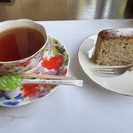 蕎麦処 くに作 - 紅茶（アールグレイ)と蕎麦ケーキ