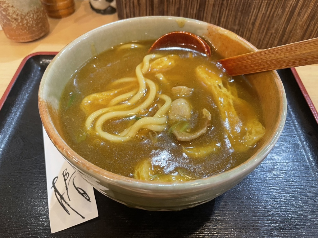 かれーうどん ページ 写真 : かれーうどん 椿 （つばき） - 西18丁目/カレーうどん