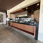 THE BANYAN TREE POOLSIDE CAFE - 