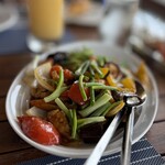 THE BANYAN TREE POOLSIDE CAFE - Stir-fried Mixed Vegetables with mushroom sauce