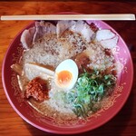 浜堂ラーメン - 旨辛豚そば　炙り焼豚のせ