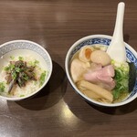 寿製麺よしかわ - 煮干しそば白醤油　930円　味玉150円　　　　　　　　　いわし丼510円
