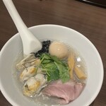 寿製麺よしかわ - 芳醇牡蠣そば　1,330円　味玉150円