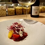 ess. - はっさくの爽やかさにブッラータチーズのとろっとろの旨みがぁぁぁ