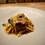 ess. - うっひゃあ鰯の香りが爆発的に引き立つラグーソース