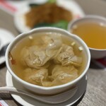 KAM'S ROAST - ワンタンスープ