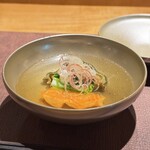 MOTO TOKYO - サクラマスと水ナスのお椀
