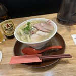 手打ち正麺 Hachimitsu - 