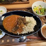 マキバ スタイル - 角煮カレー