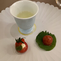 新華 - 