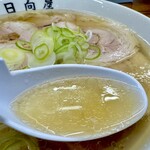 青竹手打ラーメン 日向屋 - 